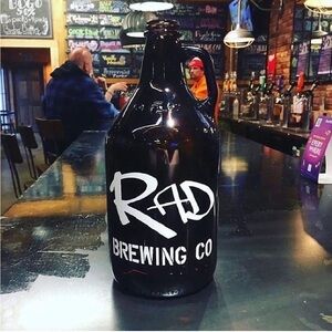 Rad Brewing Co Amber Black white graphic Growler jug mug Hard Find! 64floz Indy